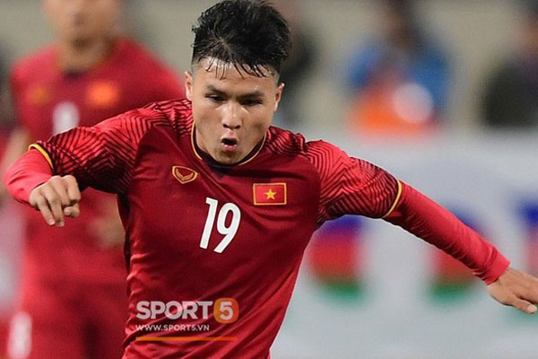 Chưa dứt lùm xùm tình ái, Quang Hải lại để lộ hình ảnh đi mua nhà bạc tỷ ở tuổi 23 khiến dân mạng xôn xao-6