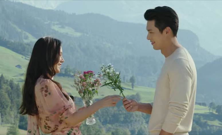 Huyn Bin cưỡi dream cực ngầu đón bạn gái tài phiệt về dinh: Tưởng tượng bay cao bay xa nhưng xem là ưng liền nha!-1