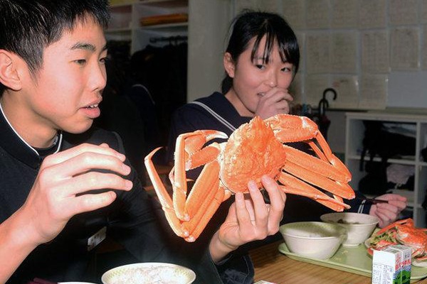 Loạt ảnh thời đi học của dàn hotgirl Việt đình đám: Hoá ra ai cũng có một thời trông quê quê, xấu xấu... dậy thì rồi mới lột xác đỉnh cao-11