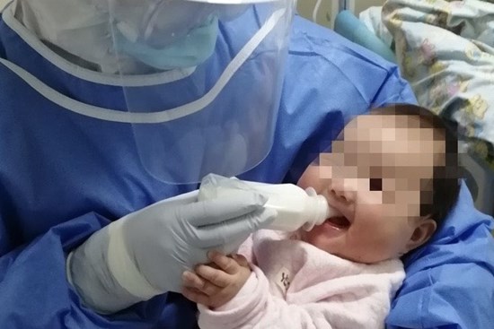 Cháu bé 3 tháng ở Vĩnh Phúc đã có kết quả âm tính với virus corona, dự kiến sẽ sớm được ra viện