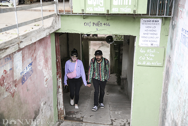 Hoa mắt khi khám phá phiên chợ đá quý triệu đô giữa lòng Hà Nội-1