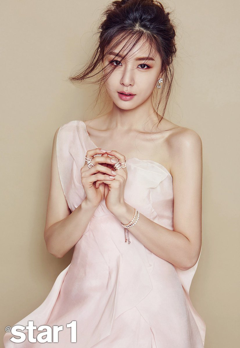 Hôn thê sang chảnh lạnh lùng của Hyun Bin trong Hạ Cánh Nơi Anh: Sở hữu vẻ đẹp chuẩn Hoa hậu, cực phẩm nhất là thân hình siêu nóng bỏng-9