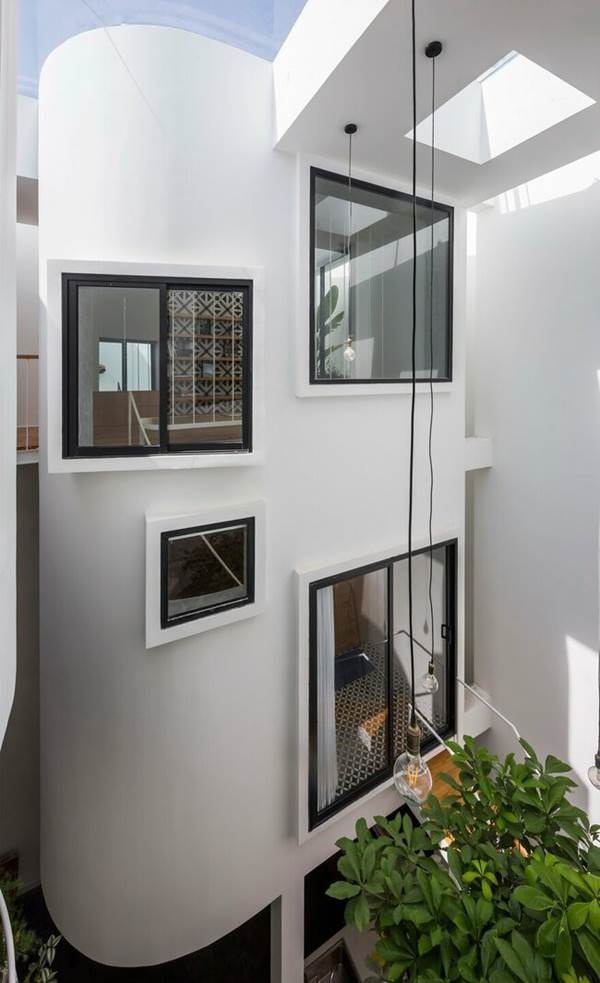 Ông bố Sài Gòn xây nhà đẹp như mơ tặng con gái rượu-14