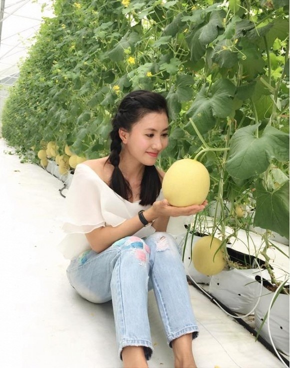 Khám phá nông trại dưa trĩu quả của diễn viên Nguyệt Ánh-17