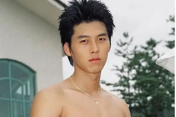 So sánh người cũ Song Hye Kyo và tình tin đồn hiện tại của Hyun Bin: Đẹp, giỏi, giàu rồi nhưng đường tình duyên lại vướng quá nhiều ồn ào-17