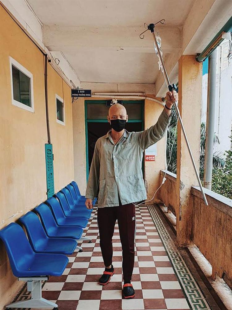 H’Hen Niê động viên, Thanh Hằng ủng hộ tiền cho người mẫu Anh Vũ chữa ung thư-4