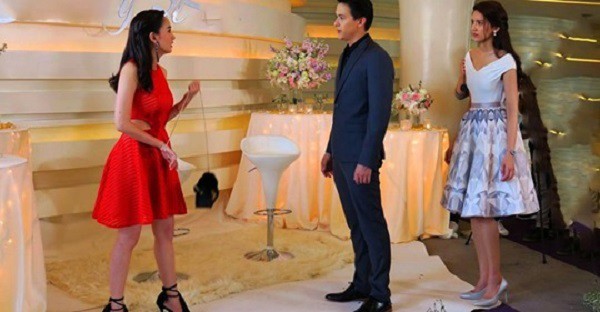 Vừa tuyên bố ai sinh được con người ấy mới quan trọng trước vợ và người tình, chồng được phen hú vía vì sự xuất hiện của vị khách lạ mặt-2