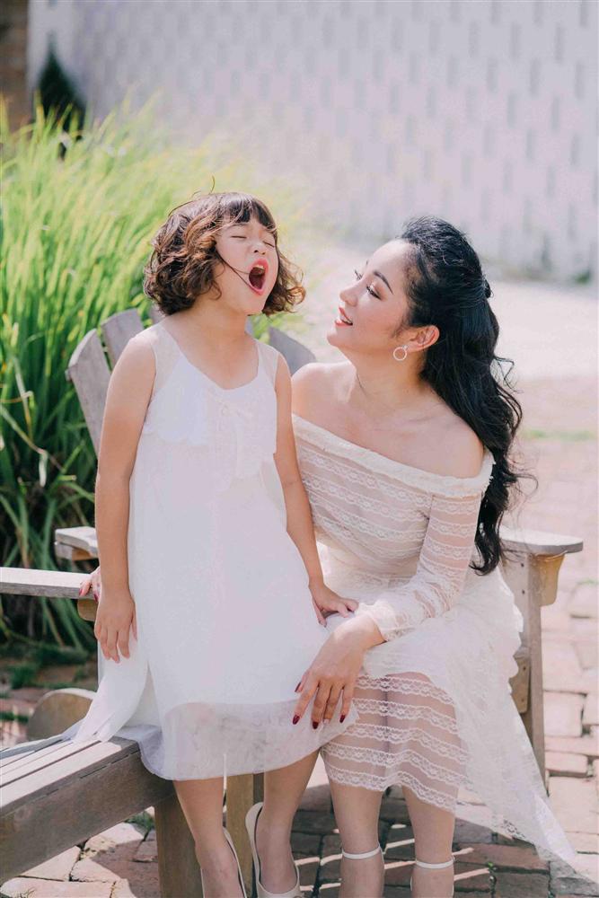 Bị con gái tố lấy tiền lì xì, danh hài Thúy Nga giải oan bằng cách bật mí mức học phí khủng phải chi cho con-2