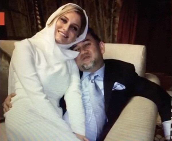 Hoa khôi Nga bất ngờ chia sẻ chuyện thâm cung bí sử: Bị vợ cũ của cựu vương Malaysia gọi điện dằn mặt chỉ sau 2 ngày kết hôn-1