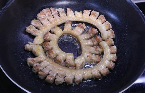 Thịt kho tàu mẹ làm theo cách này sẽ thơm, mềm, ngậy mà không hề ngán-5