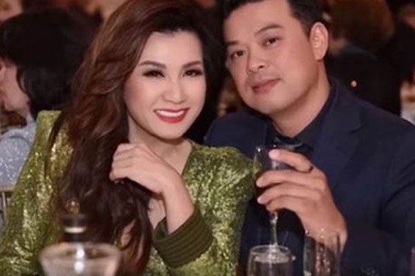 Trong khi vợ cũ đi ship hàng mưu sinh thì Bằng Kiều cũng phải làm công việc chân tay này trong thời gian ế show-7