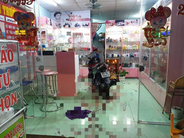 Chủ đại lý vé máy bay bị chồng cũ chém nguy kịch-1