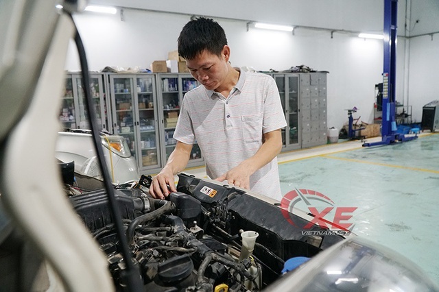 Xe ăn xăng, nỗi khổ tâm của dân đi xe cũ-2