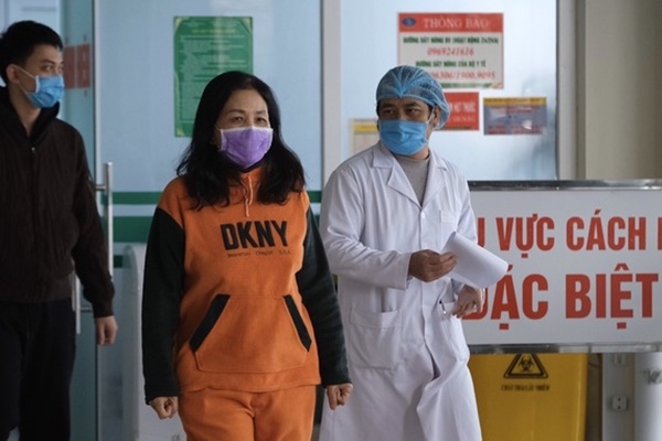 Hai bệnh nhân Covid-19 chưa xuất viện ở Việt Nam sức khỏe thế nào?-1