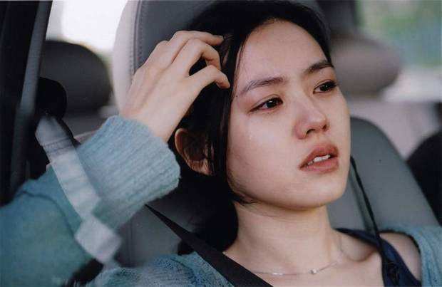 So sánh người cũ Song Hye Kyo và tình tin đồn hiện tại của Hyun Bin: Đẹp, giỏi, giàu rồi nhưng đường tình duyên lại vướng quá nhiều ồn ào-1