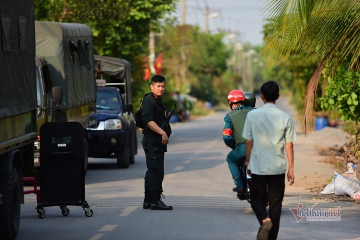 Khẩu súng AK Tuấn khỉ dùng gây án lấy từ 1 người quen ở Củ Chi-2