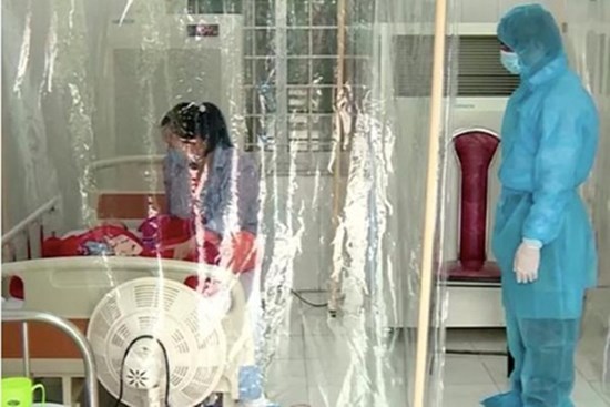 Bệnh nhi 3 tháng tuổi mắc Covid-19 đã âm tính 2 lần