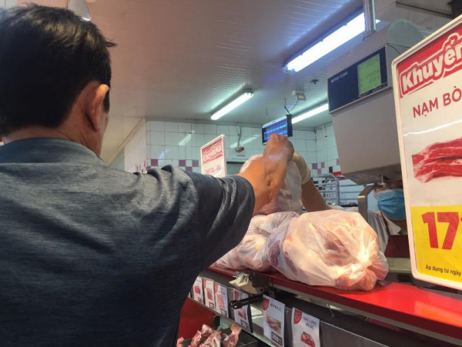 Bán một lứa gà, chủ trang trại mất ngay biệt thự-2