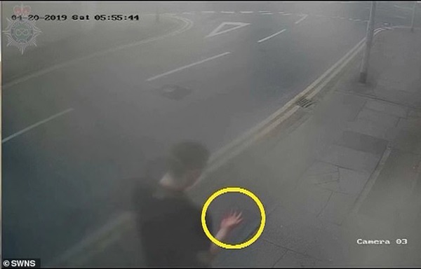 Mới gặp được vài tiếng, cô gái trẻ bị nam thanh niên cưỡng hiếp và giết chết, đoạn clip cuối cùng của kẻ thủ ác gây rùng mình-4