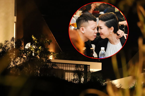 Đám cưới bí mật của Tóc Tiên - Hoàng Touliver: An ninh thắt chặt, bảo vệ căng dù che kín hình ảnh cô dâu-11