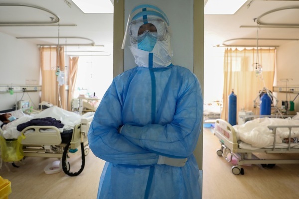 72 giờ sinh tử trong cuộc chiến đầu tiên chống virus Corona tại Việt Nam của 30 anh hùng thời bình-15