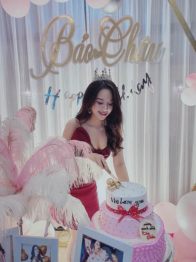 Vẻ quyến rũ của MC thể thao trẻ tuổi nhất VTV, từng gây tiếc nuối khi thi trượt hoa hậu-9