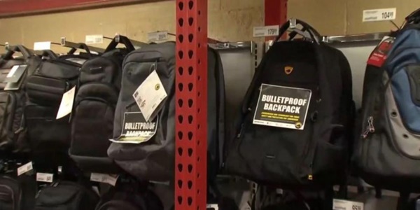 Cô gái gốc Việt chế tạo áo khoác thời trang chống đạn giá rẻ đầu tiên trên thế giới-6