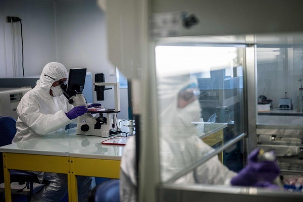 Đột phá trong nghiên cứu virus corona: Các nhà khoa học Mỹ tạo thành công bản đồ phân tử 3D của COVID-19-1