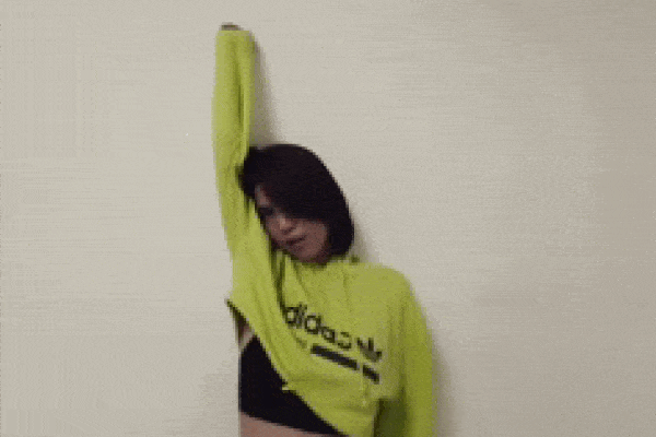 Nhìn sự cách biệt váy hiệu – váy chợ của Ngọc Trinh mới thấy photoshop có tác dụng thần kỳ thế nào-6