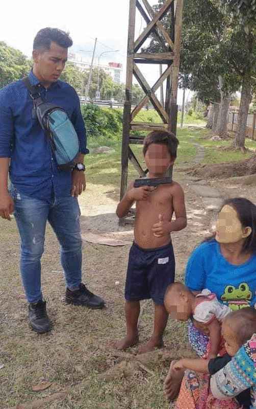 Tóm gọn đường dây ép trẻ em cầm súng đồ chơi đi xin đểu-3