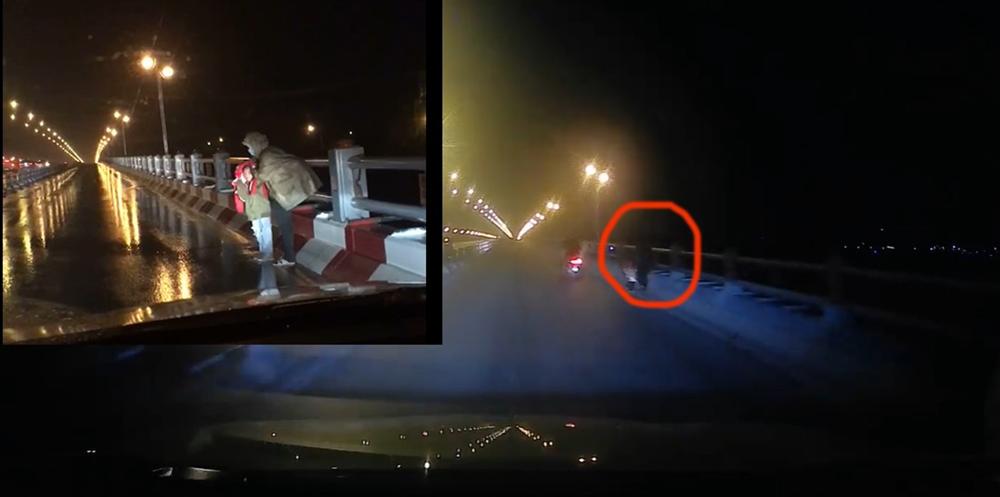 Góc khuất nồng đượm tình mẫu tử của hai mẹ con ăn xin trên cầu Thanh Trì gần 10 năm-2