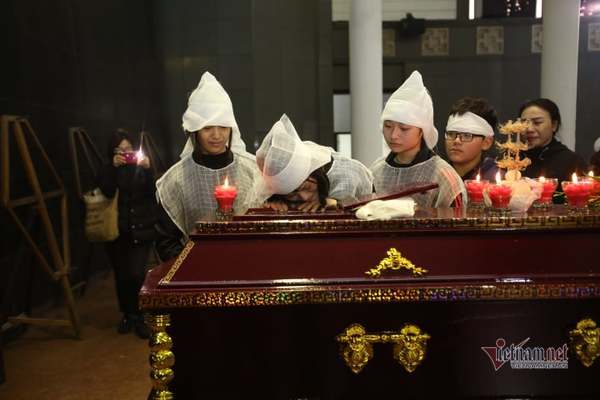 Đám tang đẫm nước mắt tiễn đưa NSƯT Vũ Mạnh Dũng-2