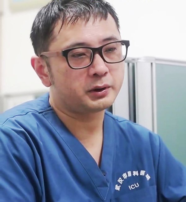 Bác sĩ ICU Vũ Hán chia sẻ chân thực: Các bệnh nhân nặng của đồng nghiệp đều tử vong, lấp đầy phòng bệnh chỉ cần 1 giờ-1