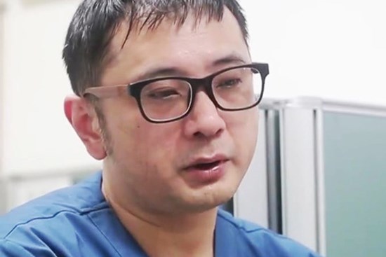 Bác sĩ ICU Vũ Hán chia sẻ chân thực: Các bệnh nhân nặng của đồng nghiệp đều tử vong, lấp đầy phòng bệnh chỉ cần 1 giờ