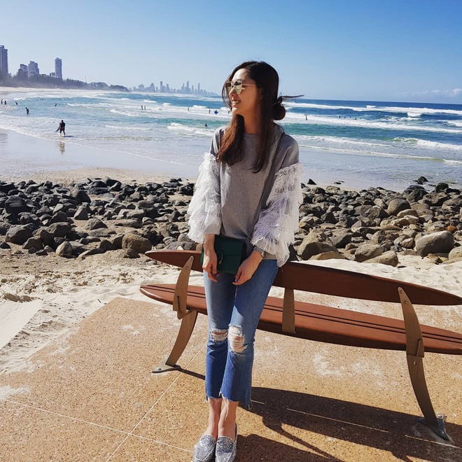 Nữ phụ Hạ cánh nơi anh ngoài đời chăm đi dép xỏ ngón, ít mặc đồ hiệu-6