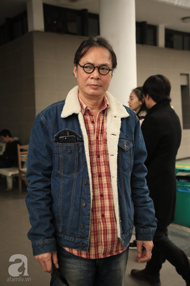 NS Xuân Bắc, ca sĩ Thanh Lam cùng rất đông các nghệ sĩ Việt rơi nước mắt khi tới tiễn đưa NSƯT Vũ Mạnh Dũng về nơi an nghỉ cuối cùng-15