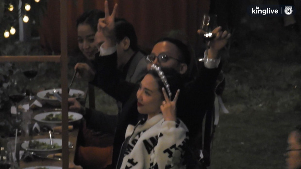 Tiệc cưới bí mật của Tóc Tiên - Hoàng Touliver: Chú rể lấy áo choàng cho cô dâu, vợ chồng son quẩy hết mình với khách mời-5