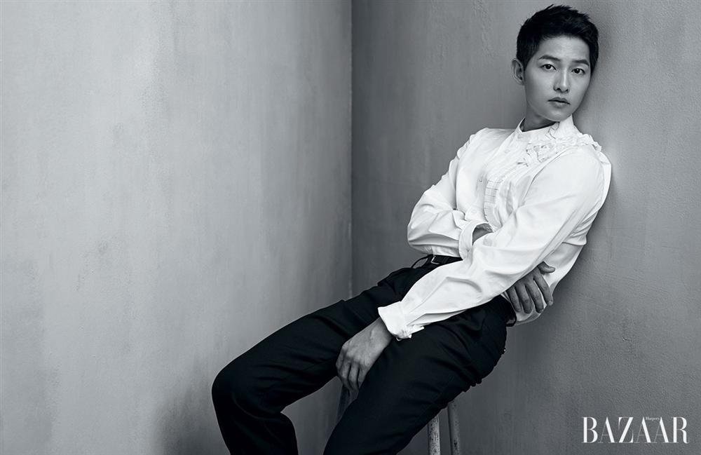Hai chàng Đại úy đi qua cuộc đời Song Hye Kyo: Đều giàu có và điển trai nhất nhì showbiz nhưng Hyun Bin lại ghi điểm” hơn Song Joong Ki ở điểm này?-5