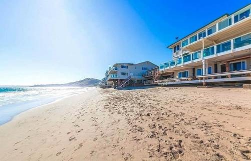 Ngôi nhà 3 tầng với giàn nho xinh xắn của nữ ca sĩ sắp lấy chồng thứ 4 kém tuổi-3