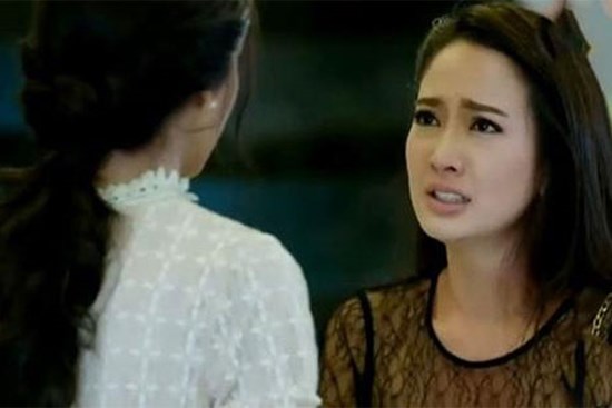 Thấy em dâu thuê người chăm mẹ trong viện, chị chồng quát