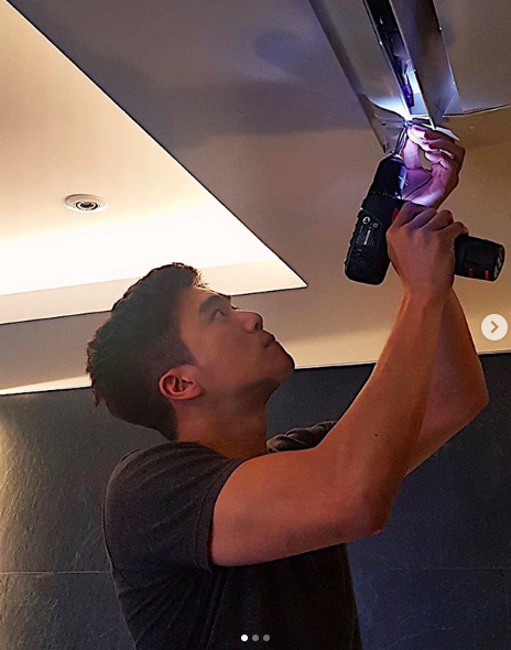 Anh trai” của Hyun Bin: Sở hữu ngoại hình cực phẩm, học lực thuộc hàng khủng nhưng lại mắc bệnh nhát gái-12