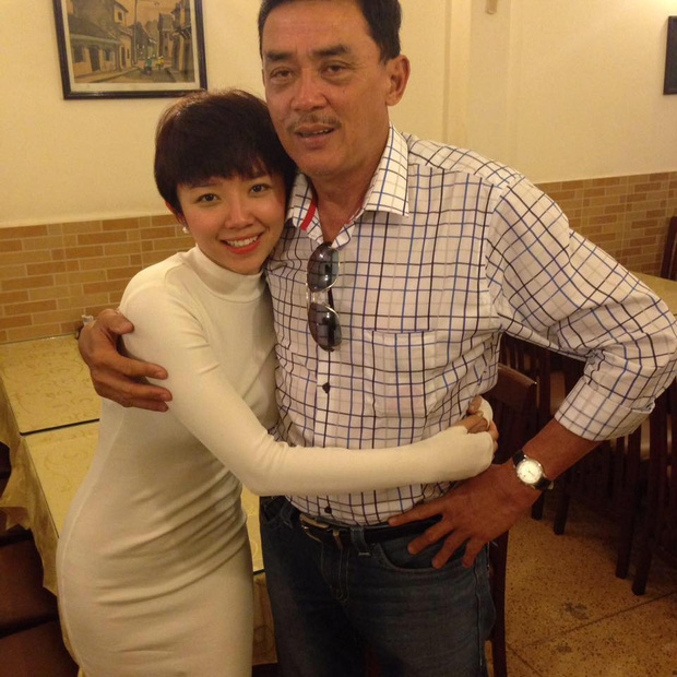 Bố Tóc Tiên hé lộ khoảnh khắc bên con gái trong hôn lễ, hiếm hoi công khai gửi lời nhắn đầy xúc động-3