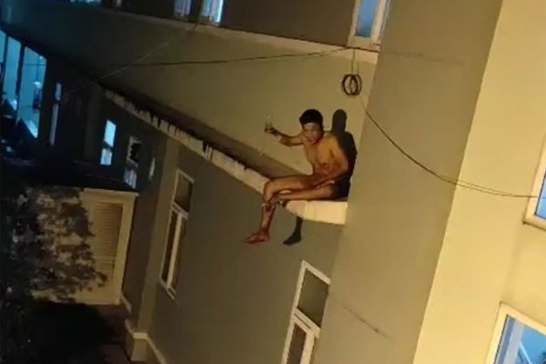 Chồng bàng hoàng phát hiện vợ tử vong, trong nhà mất nhiều tài sản còn camera bị vô hiệu hóa-2