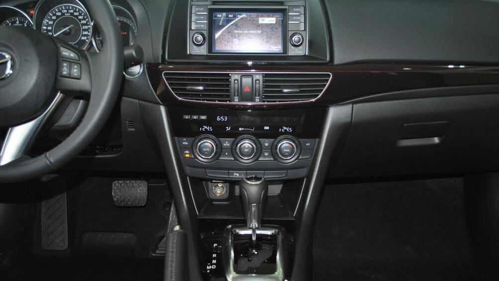 Những phụ tùng cần thay thế định kỳ để bảo đảm an toàn khi sử dụng ô tô-3