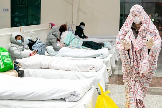Hàn Quốc thừa nhận thất bại trong việc ngăn chặn Covid-19 bùng phát tại nước này