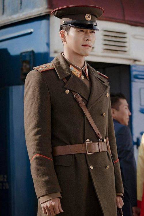 Đồng nghiệp tiết lộ sự thật mối quan hệ giữa Hyun Bin và Son Ye Jin sau hậu trường-3