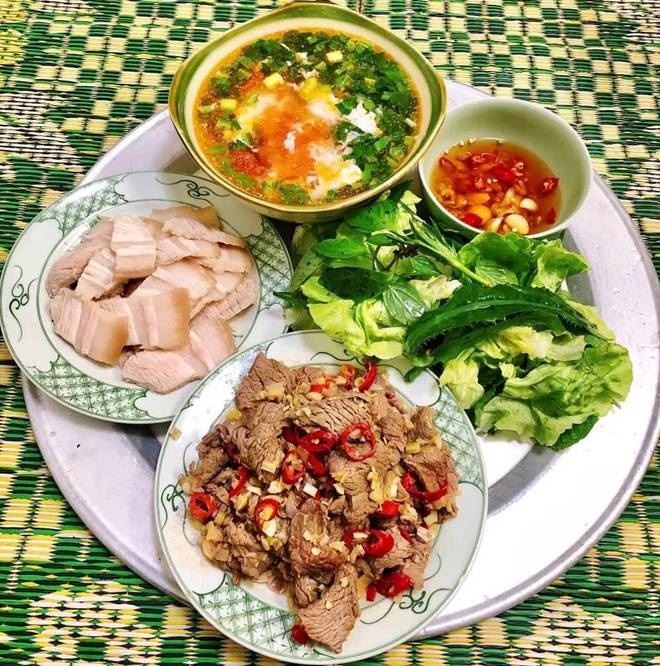 Bị ung thư, 8X vẫn lạc quan nấu cơm cho chồng mỗi ngày khiến ai cũng khâm phục-4