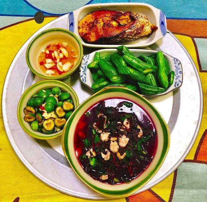 Bị ung thư, 8X vẫn lạc quan nấu cơm cho chồng mỗi ngày khiến ai cũng khâm phục-6