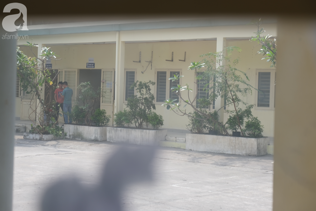 Thêm một tàu du lịch quốc tế hàng trăm người cập cảng TP.HCM, 7 thuyền viên Trung Quốc không được lên bờ-3