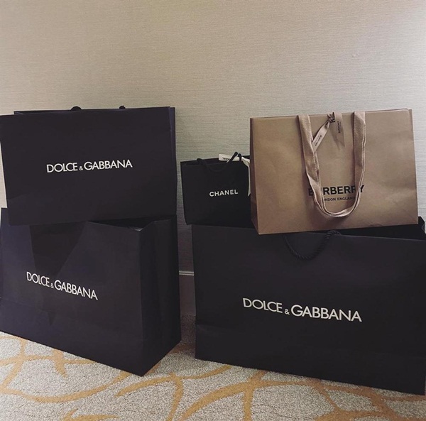 Ninh Dương Lan Ngọc sở hữu 2 nhà, xe sang, đồ hiệu, nhẫn kim cương-9